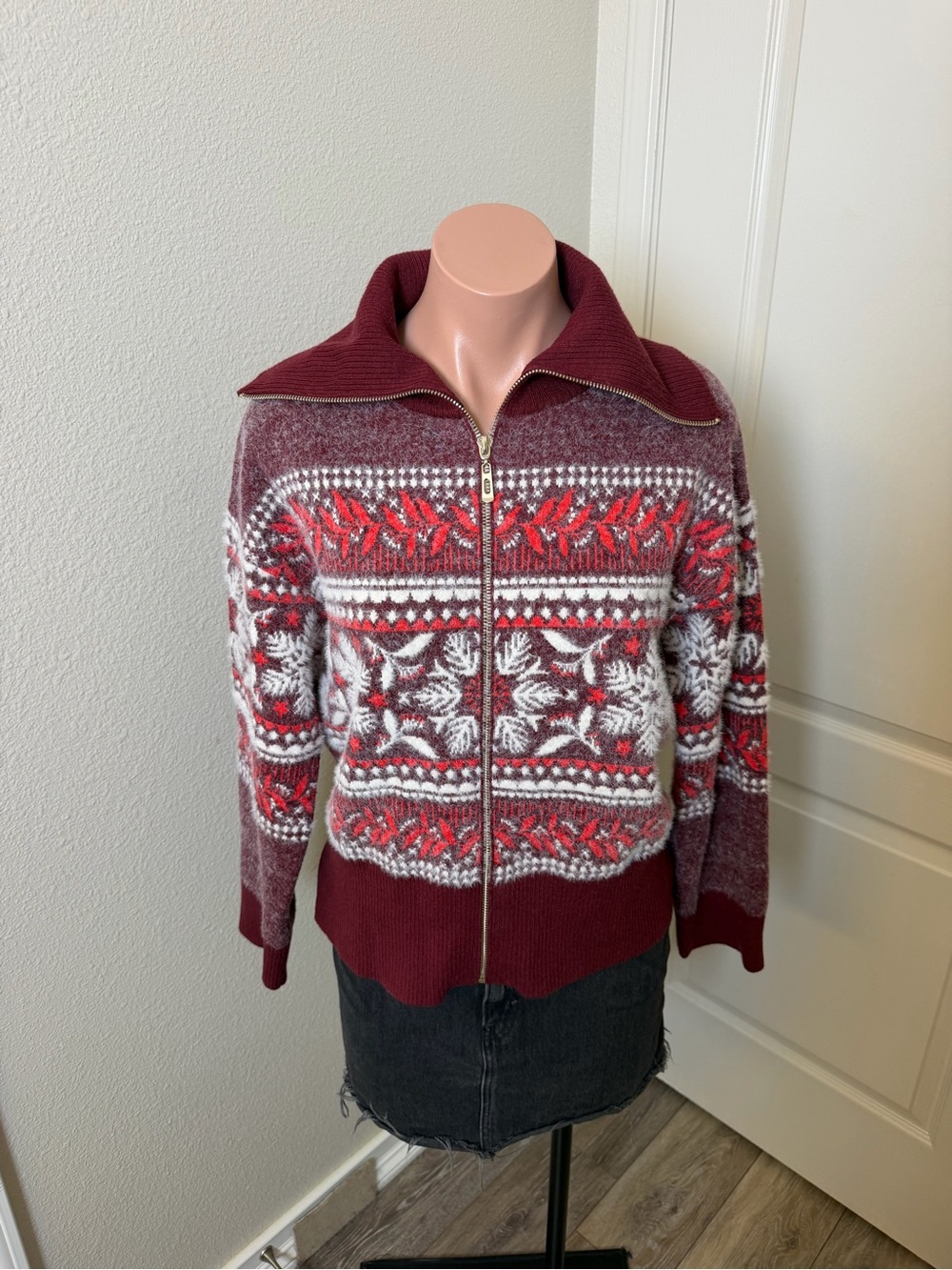 Rachel Zoe Burgundy Red and White Fair Isle Zip Cardigan